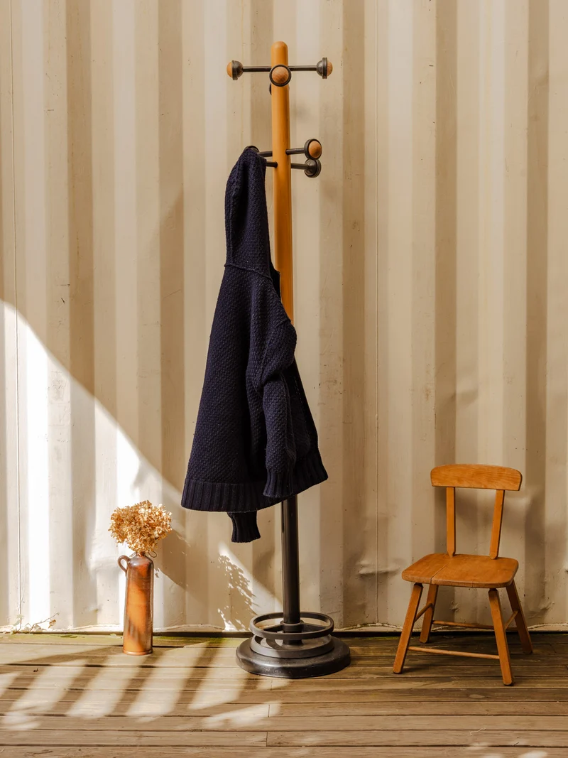 Charlie, le porte-manteau vintage en bois N°195
