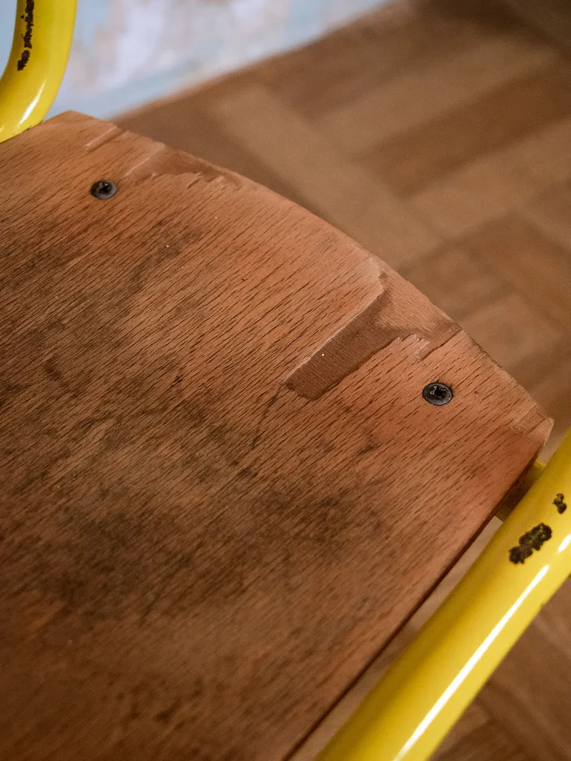 Ernestine, la chaise pour enfant en bois et métal N°309