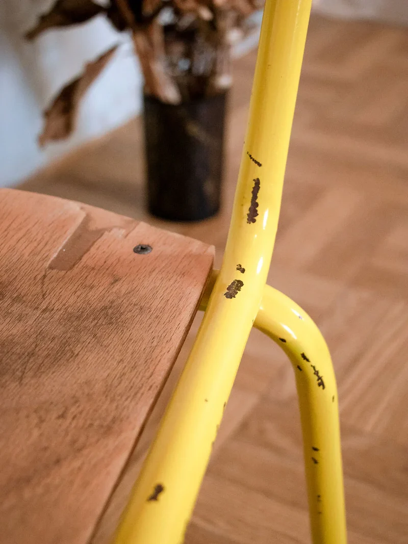 Ernestine, la chaise pour enfant en bois et métal N°309