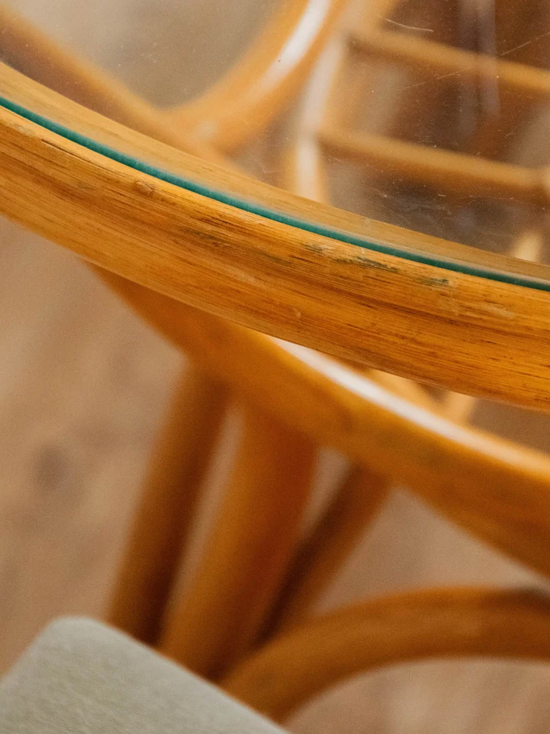 Romy, la table à manger en rotin N°634