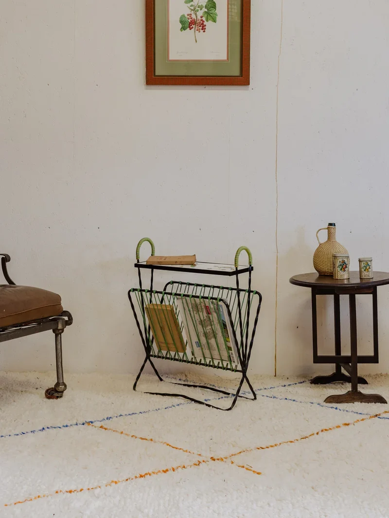 Marius, le porte-revues en fer et scoubidou N°241