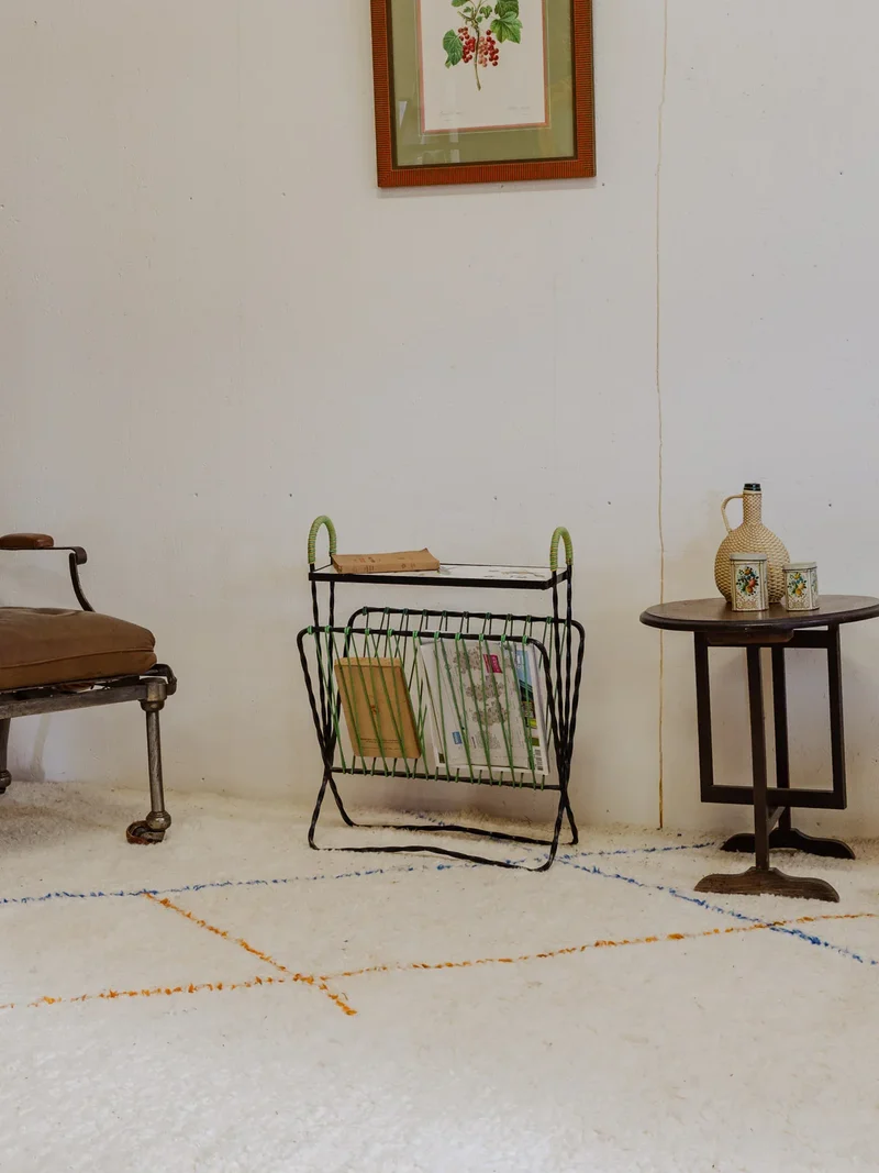 Marius, le porte-revues en fer et scoubidou N°241