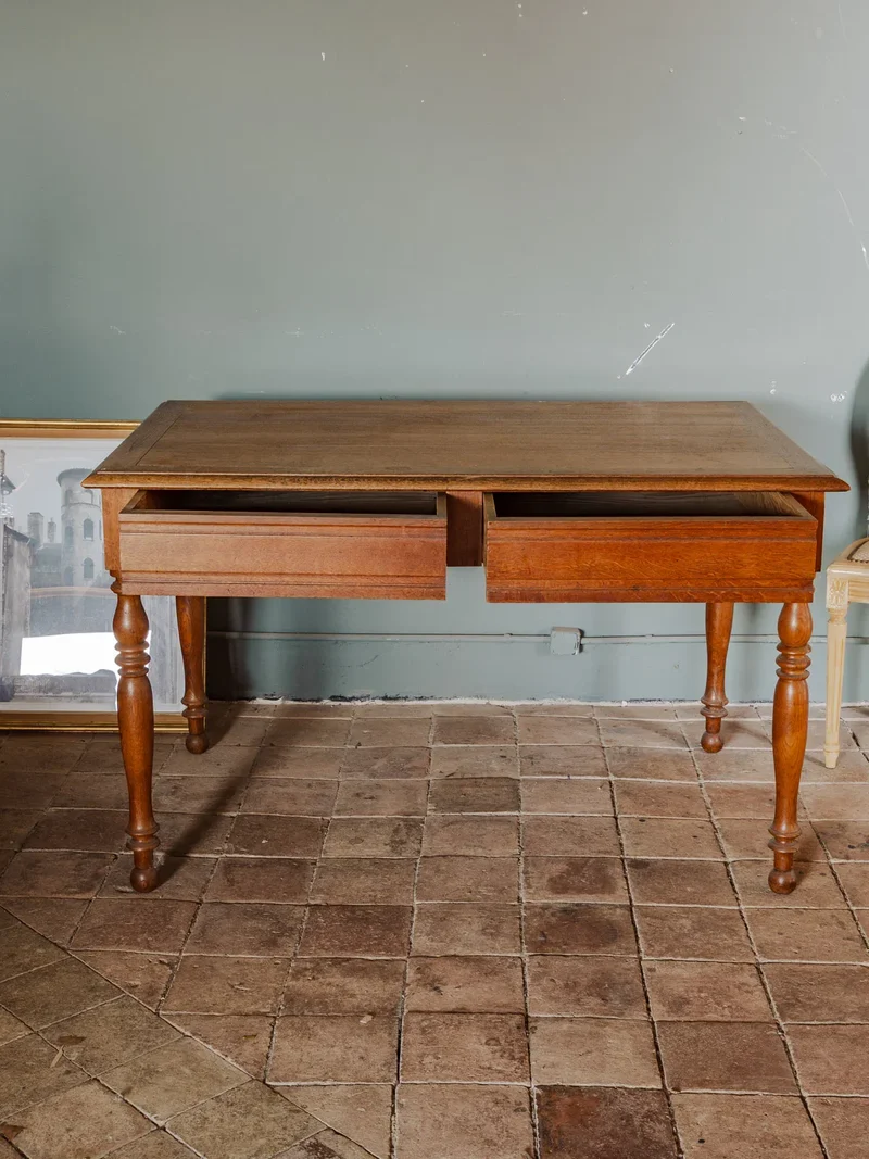Romy, la grande table à manger en bois N°636