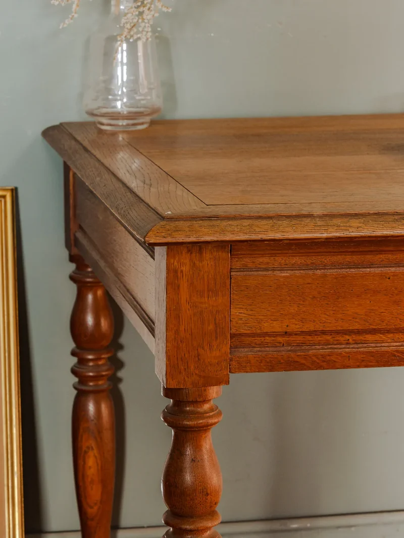 Romy, la grande table à manger en bois N°636