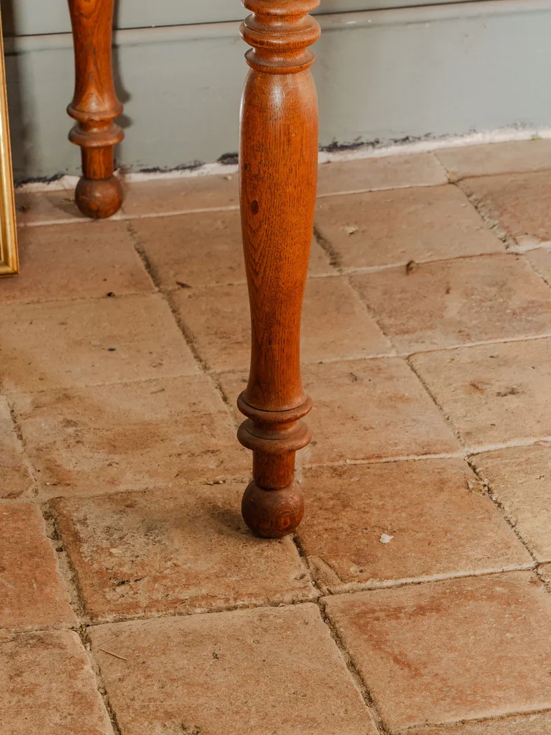Romy, la grande table à manger en bois N°636