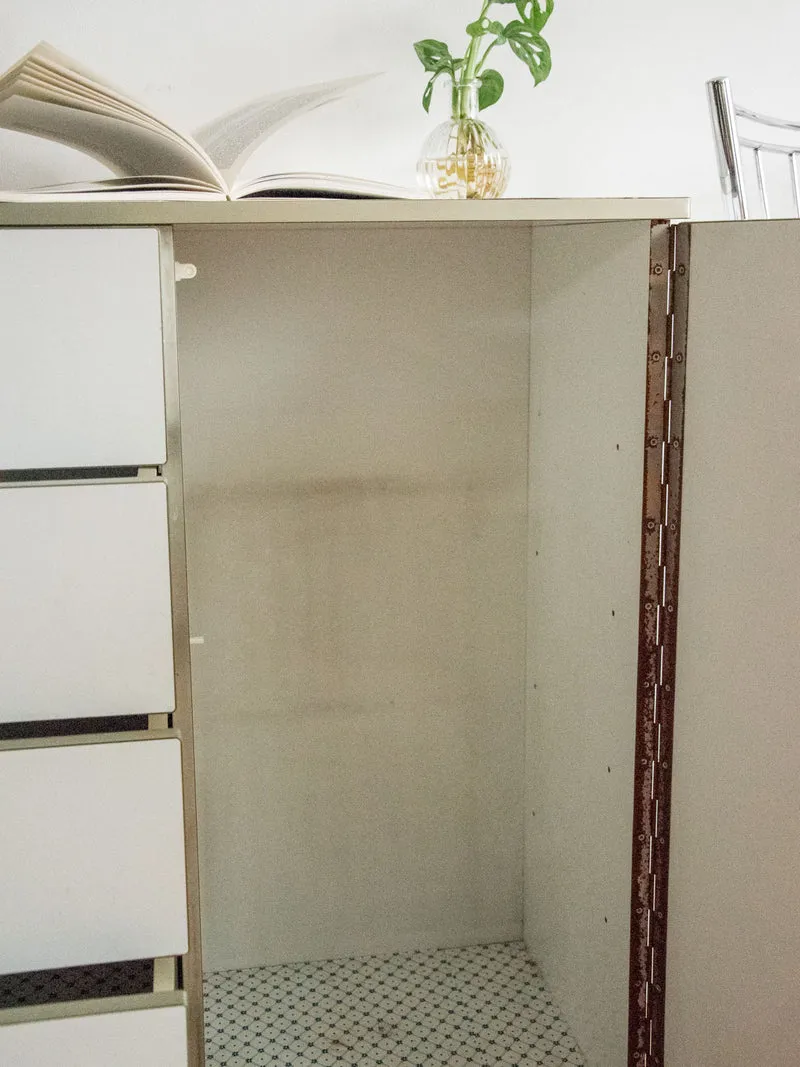 Gustave, le buffet en formica blanc N°514