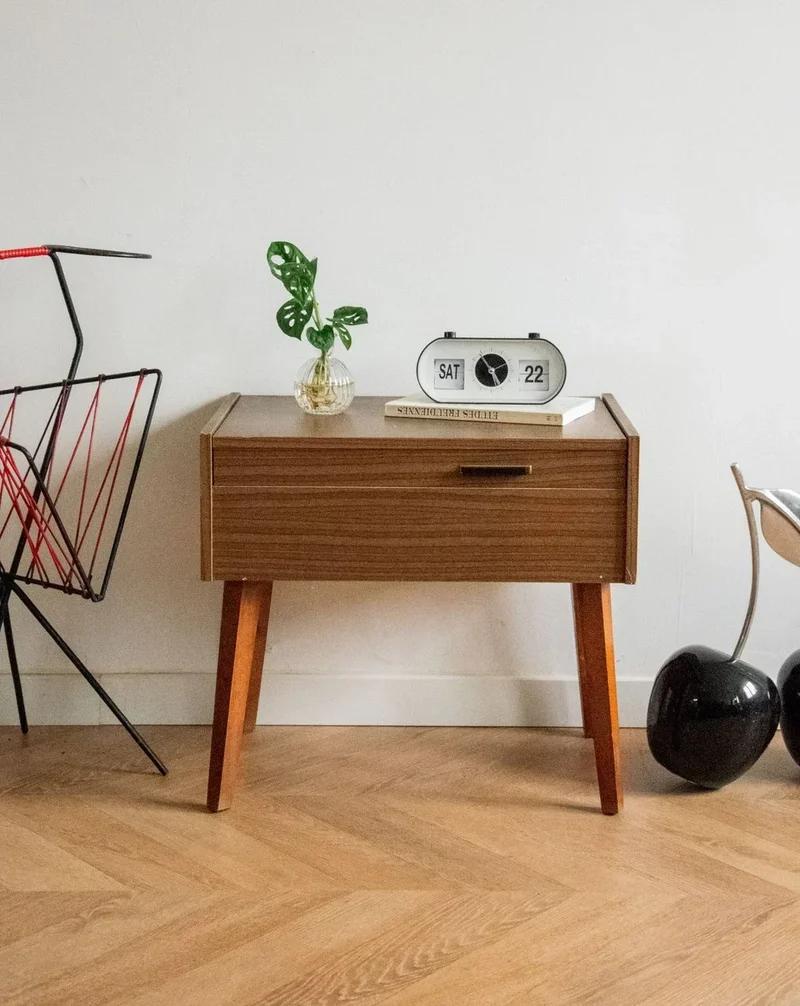 Maïa, la table de chevet scandinave en bois N°685