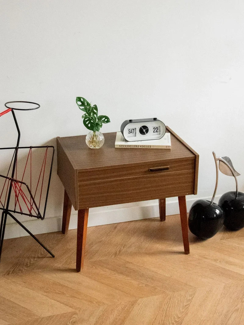 Maïa, la table de chevet scandinave en bois N°685