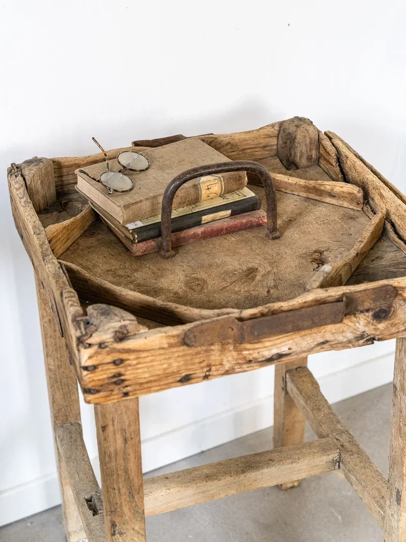 Francine, la table d'appoint style établi en bois N°720