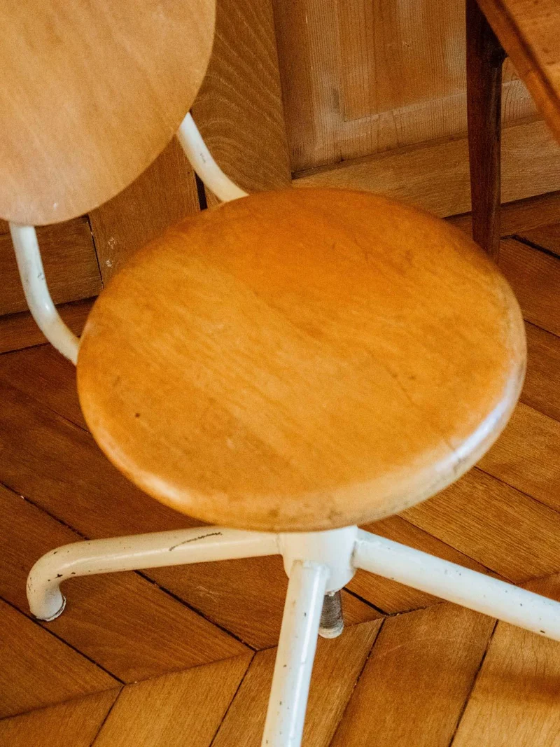 Ernestine, la chaise pour enfant pivotante N°301