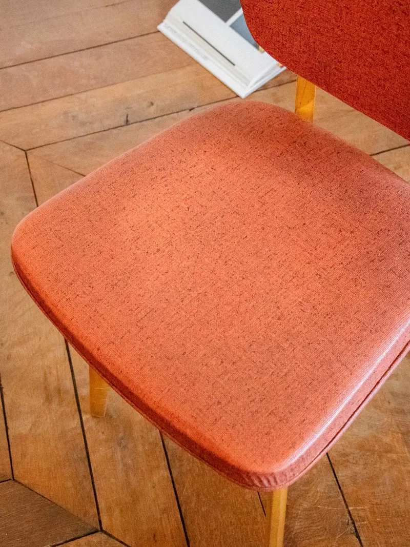 Alma, la chaise en skaï moucheté et bois N°1343