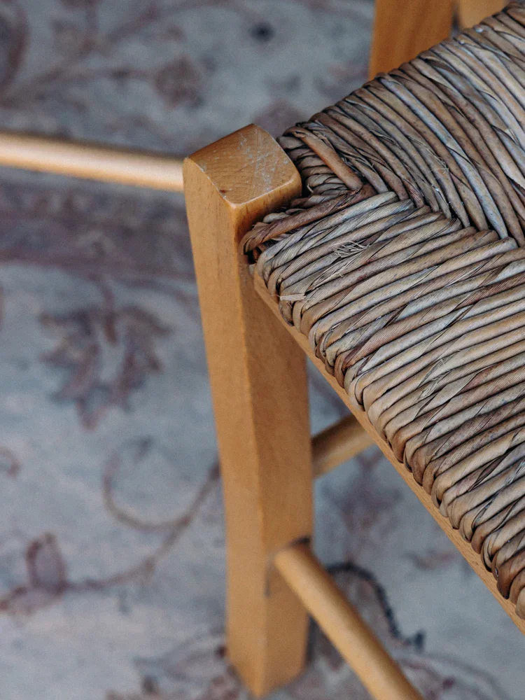 Regis, le lot de 2 tabourets en bois et paille N°891