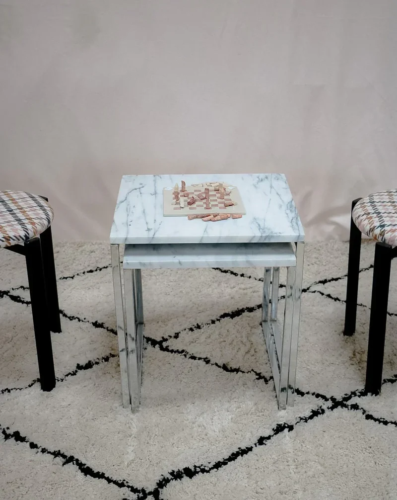 Barbara, la 2 tables gigognes en marbre et métal N°136