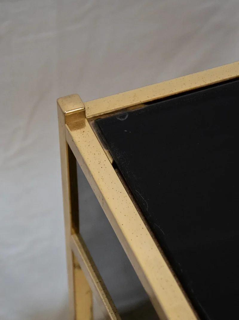 Maïa, la table de chevet dorée N°247