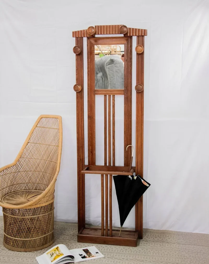 Max, le grand porte-manteau en bois N°192