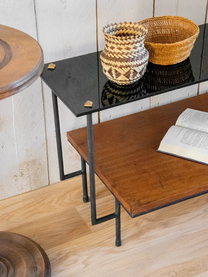 Hanna, la table d'appoint en bois et verre N°1225
