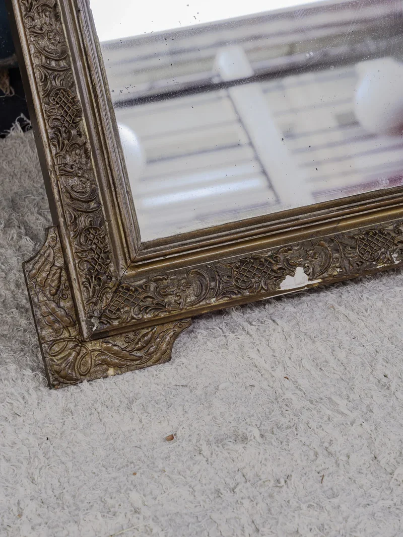 Georges, le miroir ancien N°1012