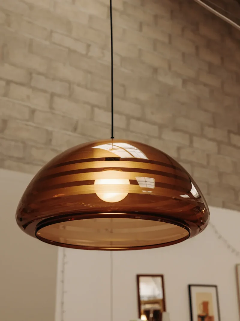Sonia, la suspension en plexiglass marron N°231