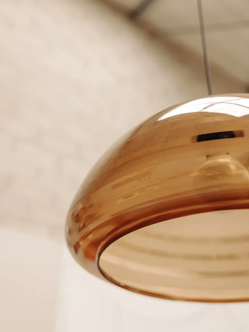 Sonia, la suspension en plexiglass marron N°231