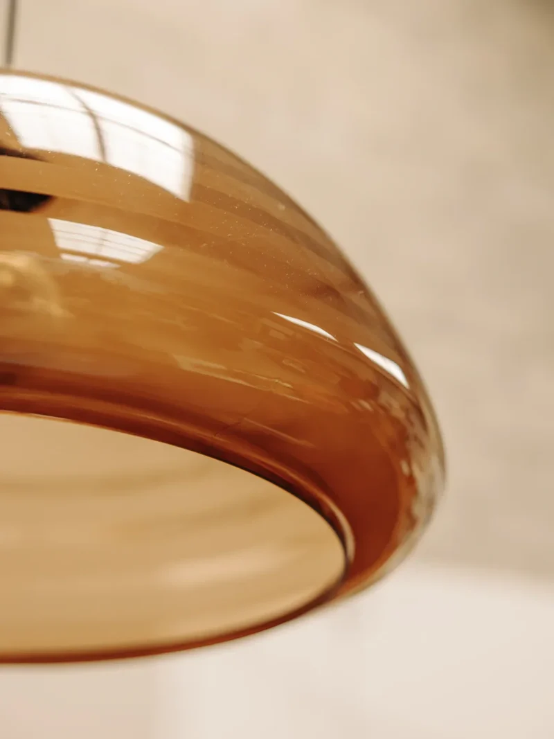 Sonia, la suspension en plexiglass marron N°231