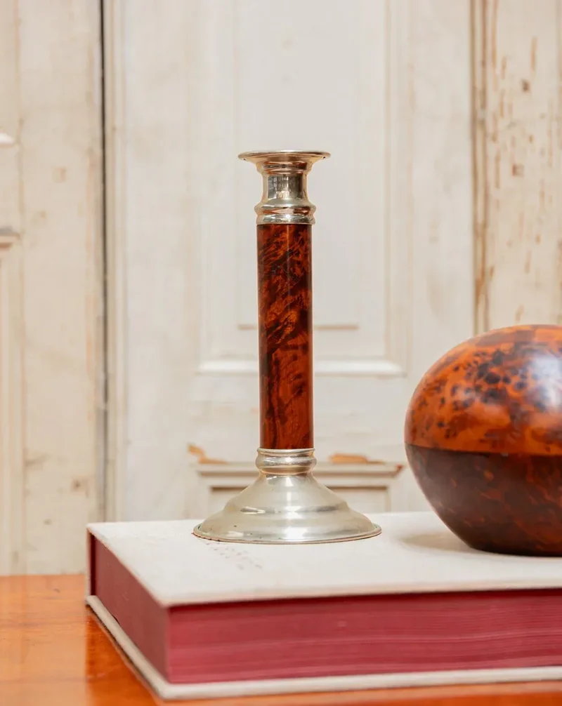 Ulysse, le bougeoir en bois laqué et métal N°76