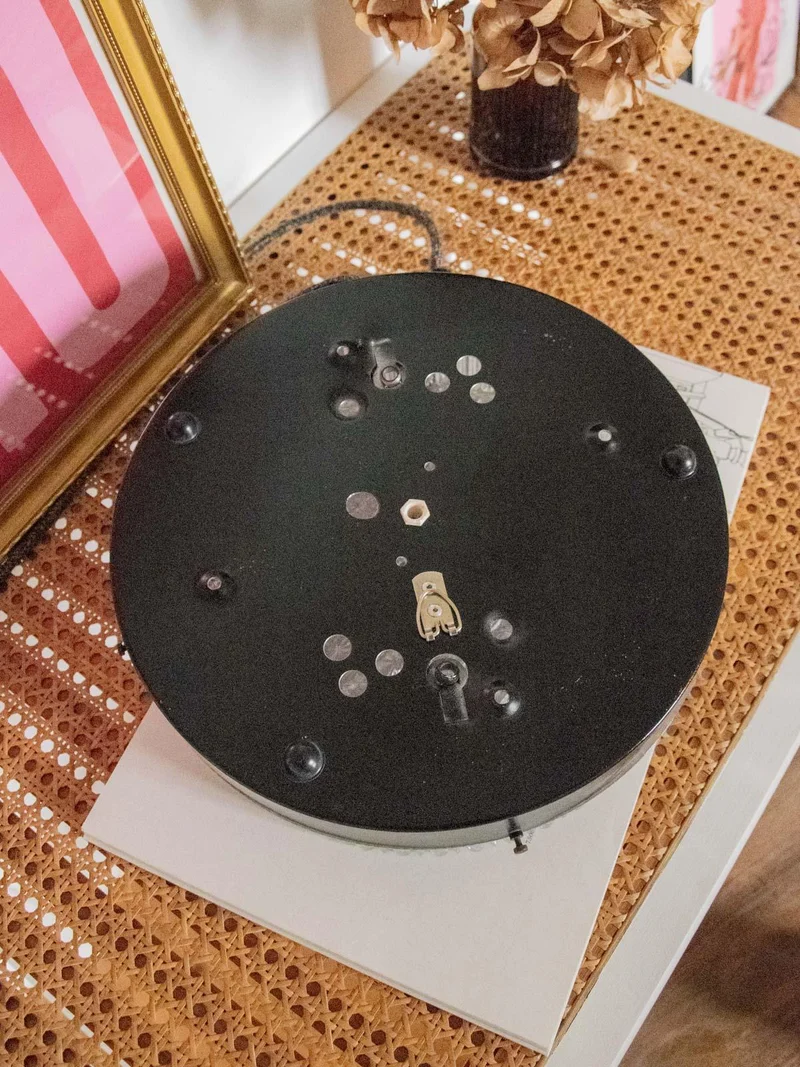 Suzette, la grande applique ronde en verre N°193