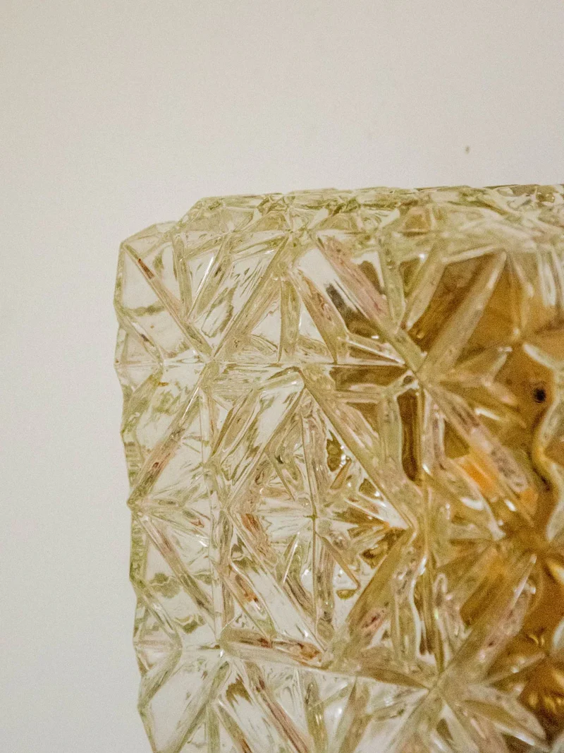 Suzette, l'applique carrée en métal et verre N°181