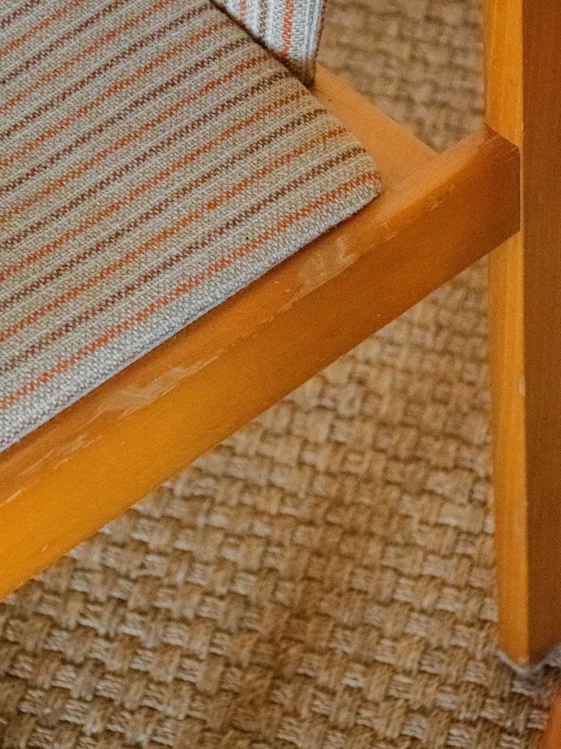 Alma, le lot de 2 chaises rayées en bois clair N°1341