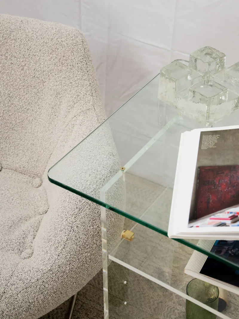 Anouk, la desserte en verre et plexi N°181