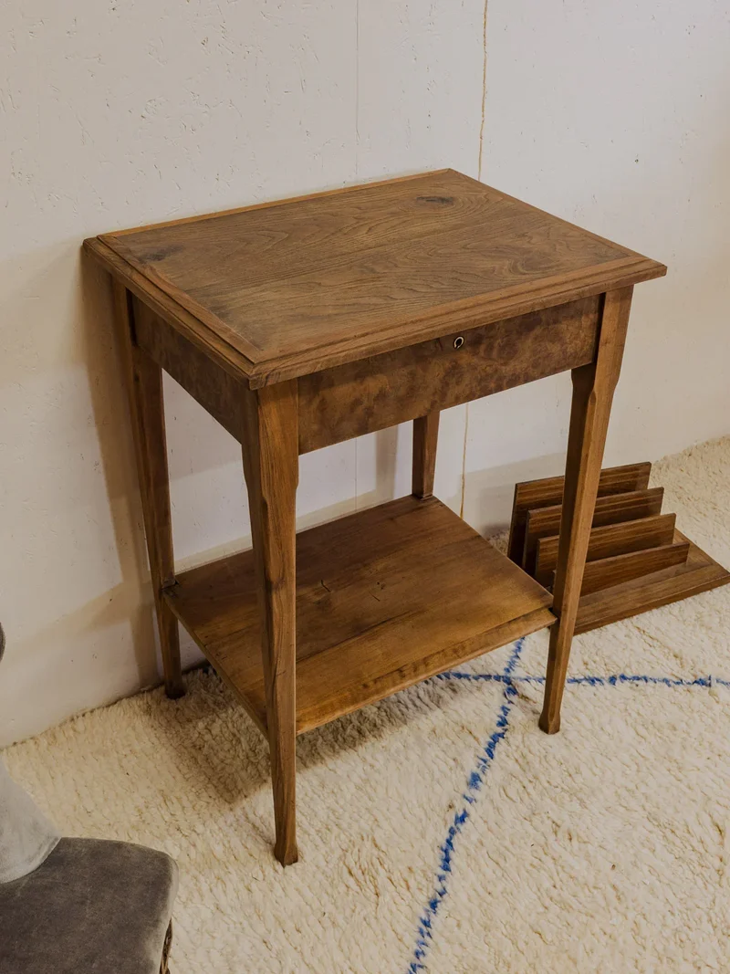Brigitte, la travailleuse vintage en bois N°156