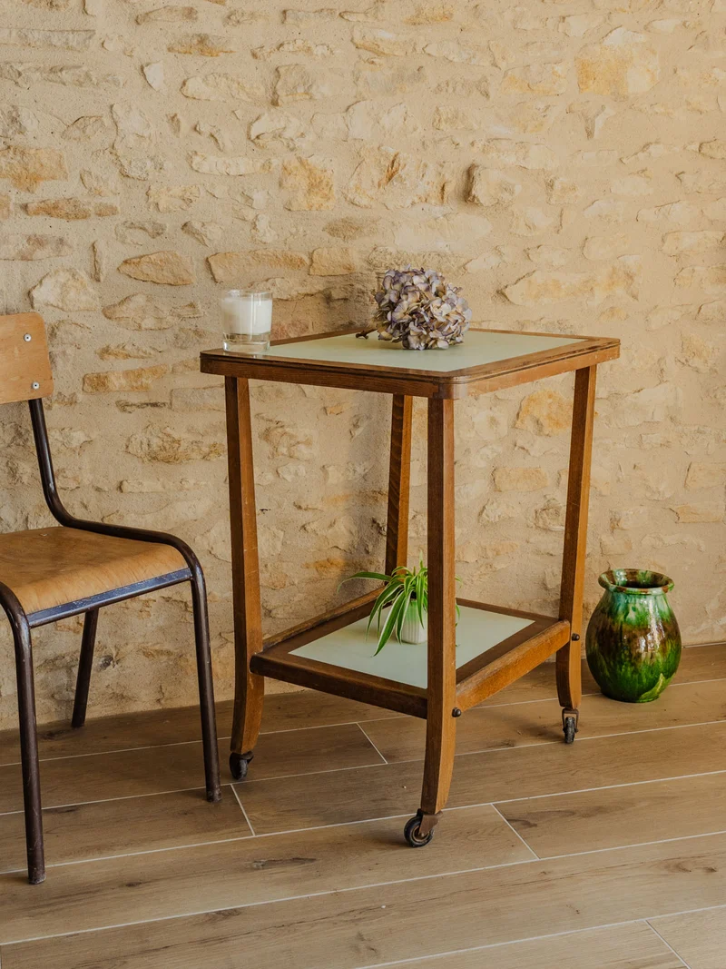 Henriette, la desserte à deux plateaux en bois N°179