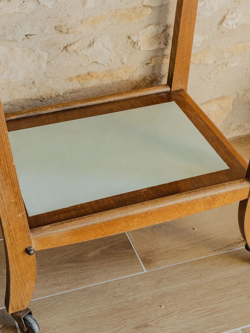 Henriette, la desserte à deux plateaux en bois N°179