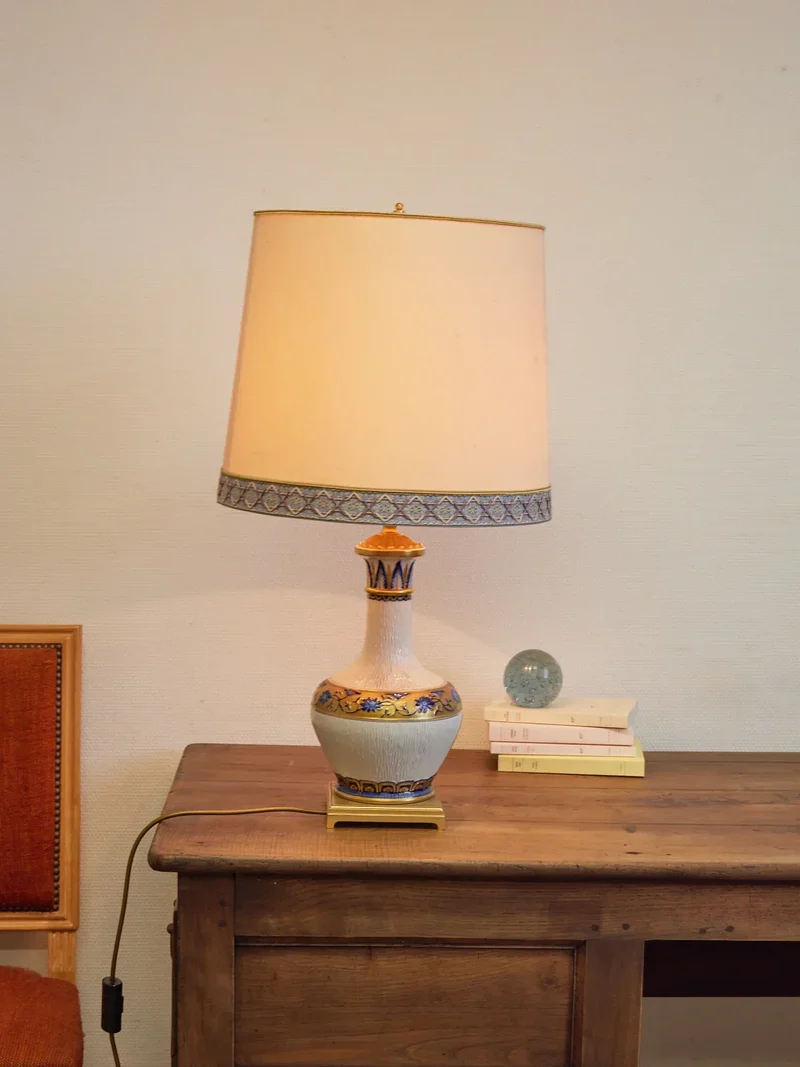 Suzanne, la lampe à poser années 70 N°501