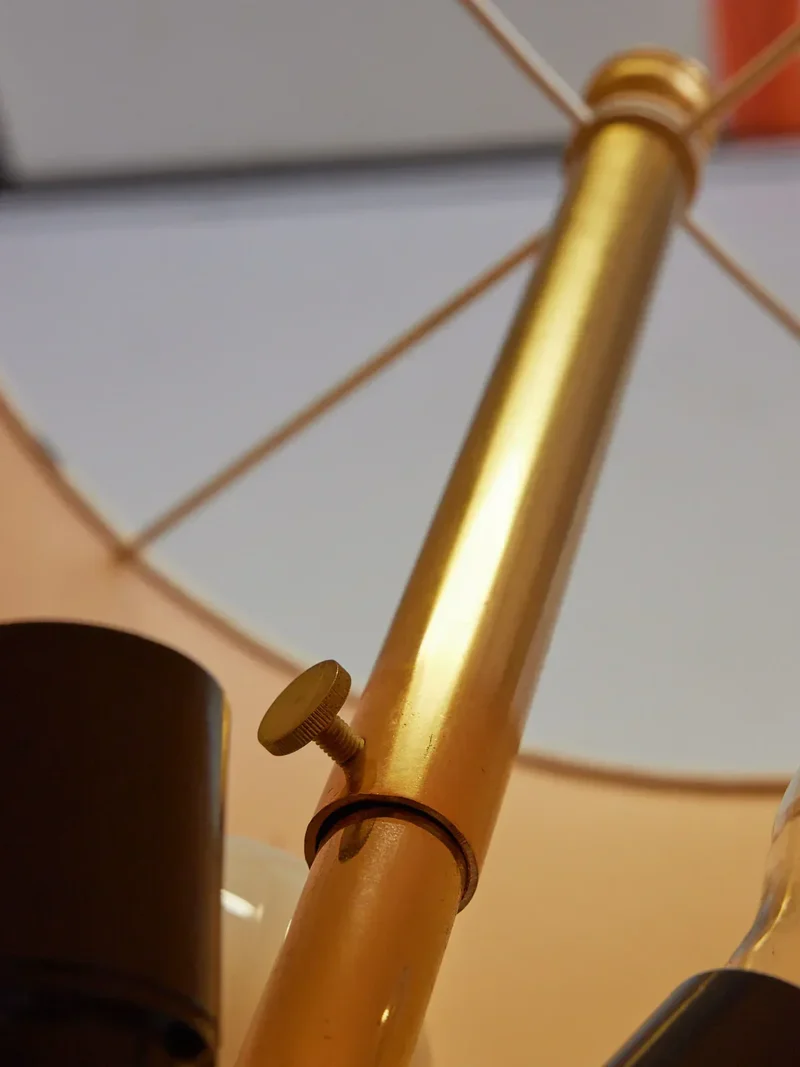 Suzanne, la lampe à poser années 70 N°501