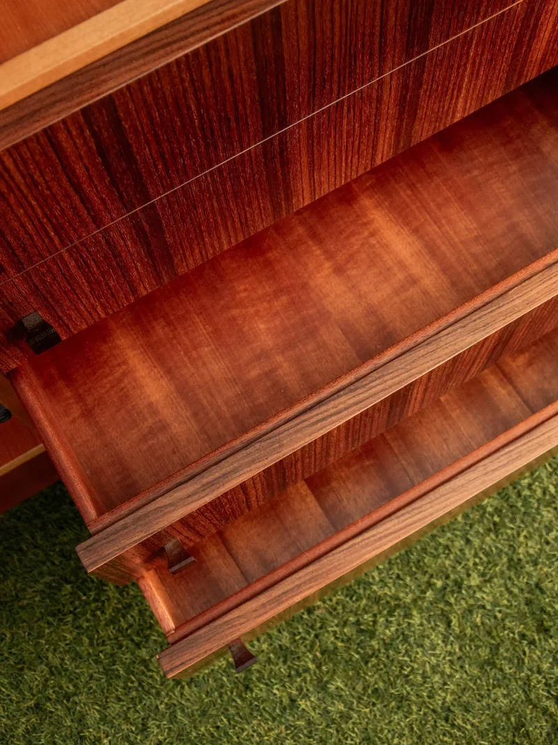 Gustave, le buffet en palissandre Luigi Bartolini N°495
