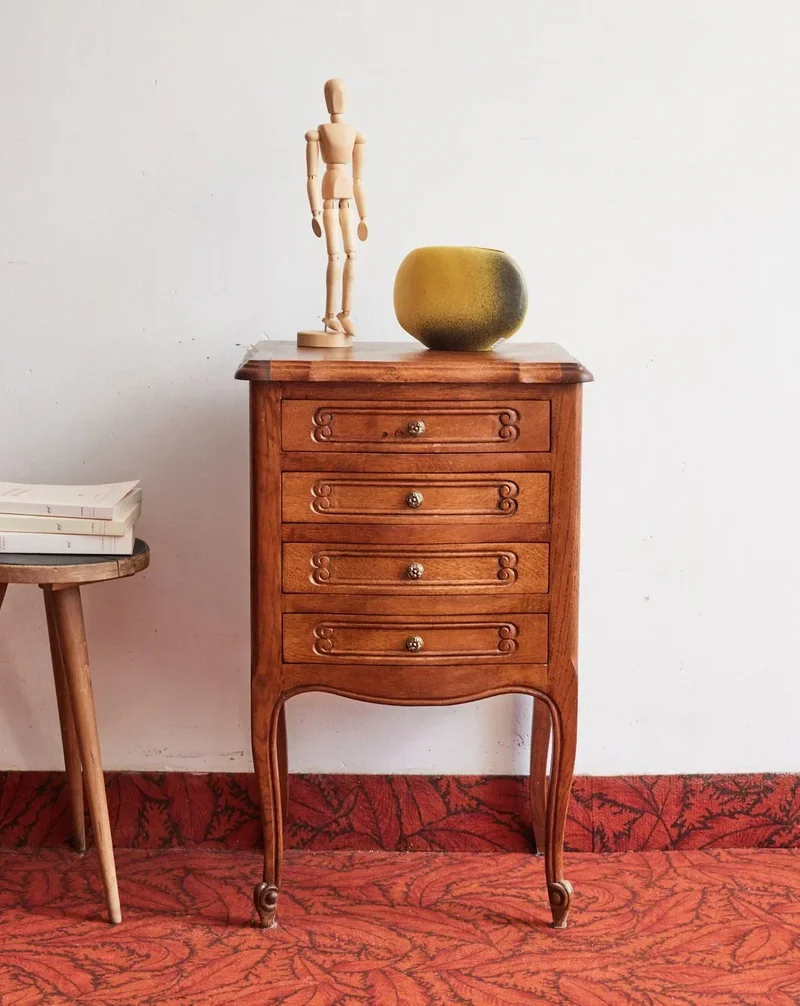 Odile, la table de chevet en bois N°1210