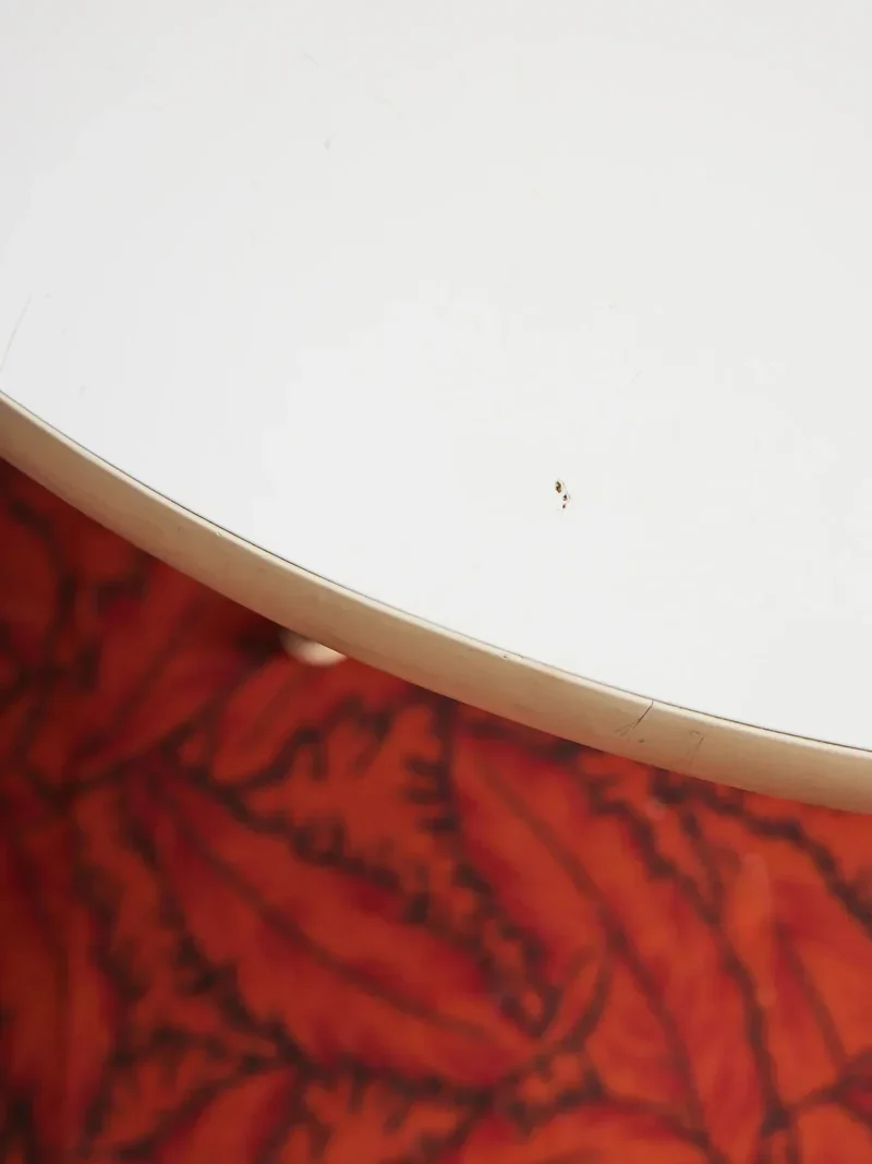 Donna, la table basse Eames N°833