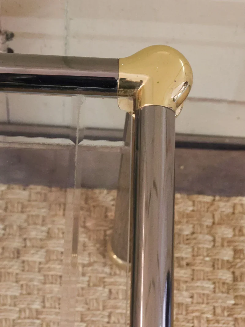 Donna, la table basse en verre et chrome N°826