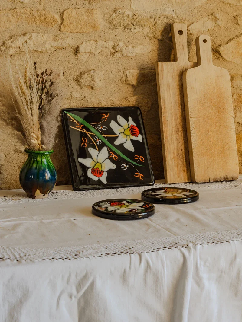 Nestor, le lot de 3 dessous de plats en faïence N°598