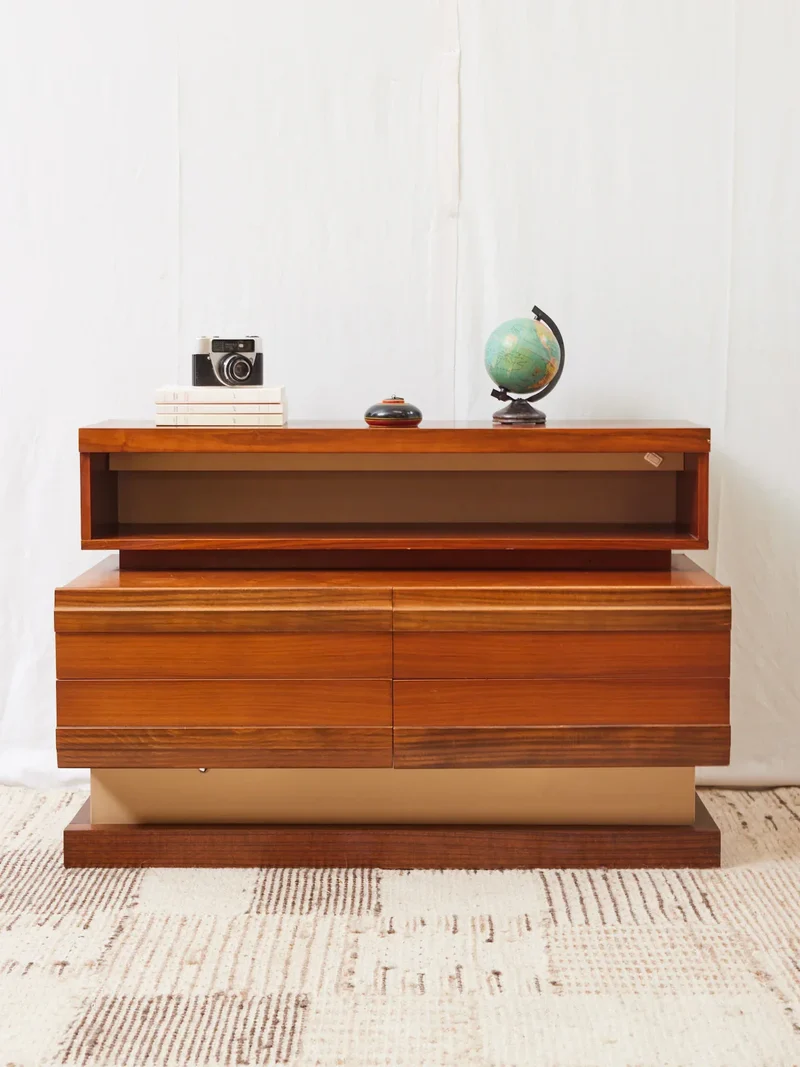 Louise, la coiffeuse Simat en bois N°263