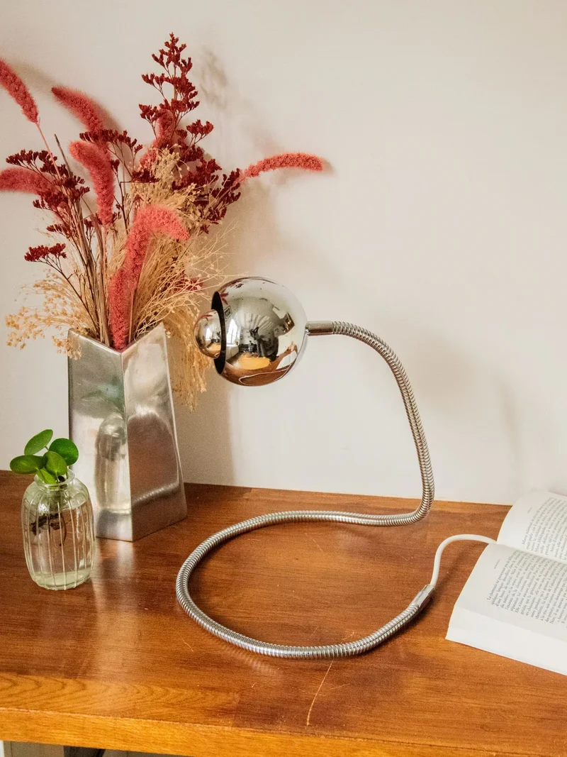 Julia, la lampe cobra Eye-ball en métal N°794