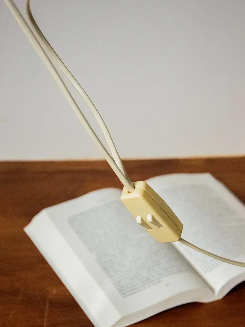 Julien, le grand lampadaire en métal blanc N°323