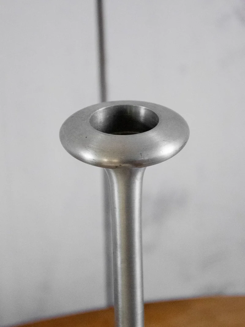 Ulysse, le bougeoir en fonte d'aluminium N°97