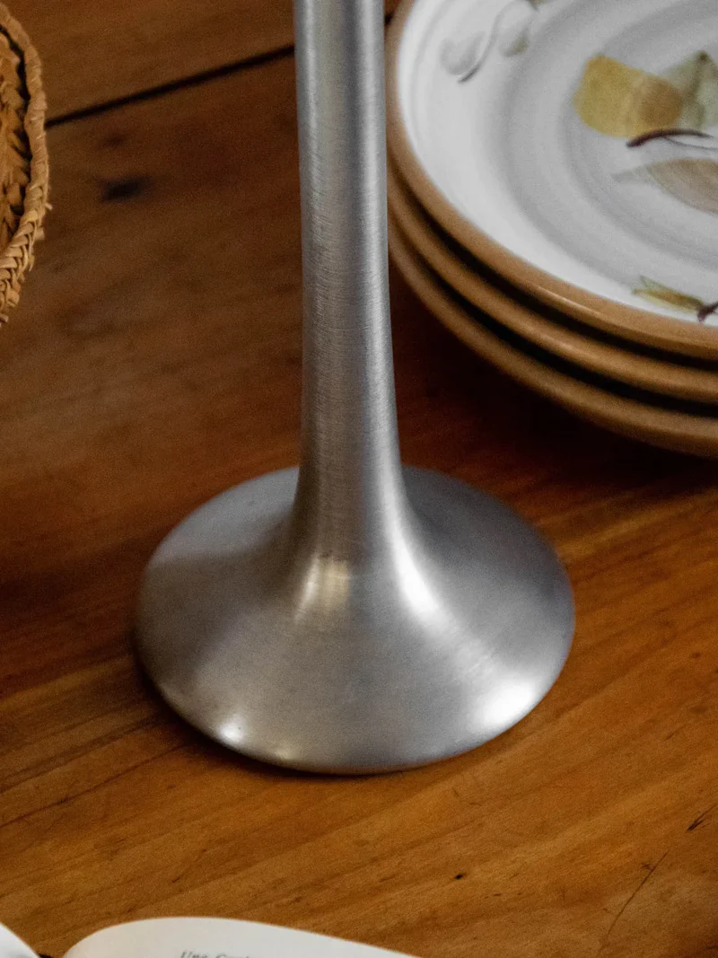 Ulysse, le bougeoir en fonte d'aluminium N°97