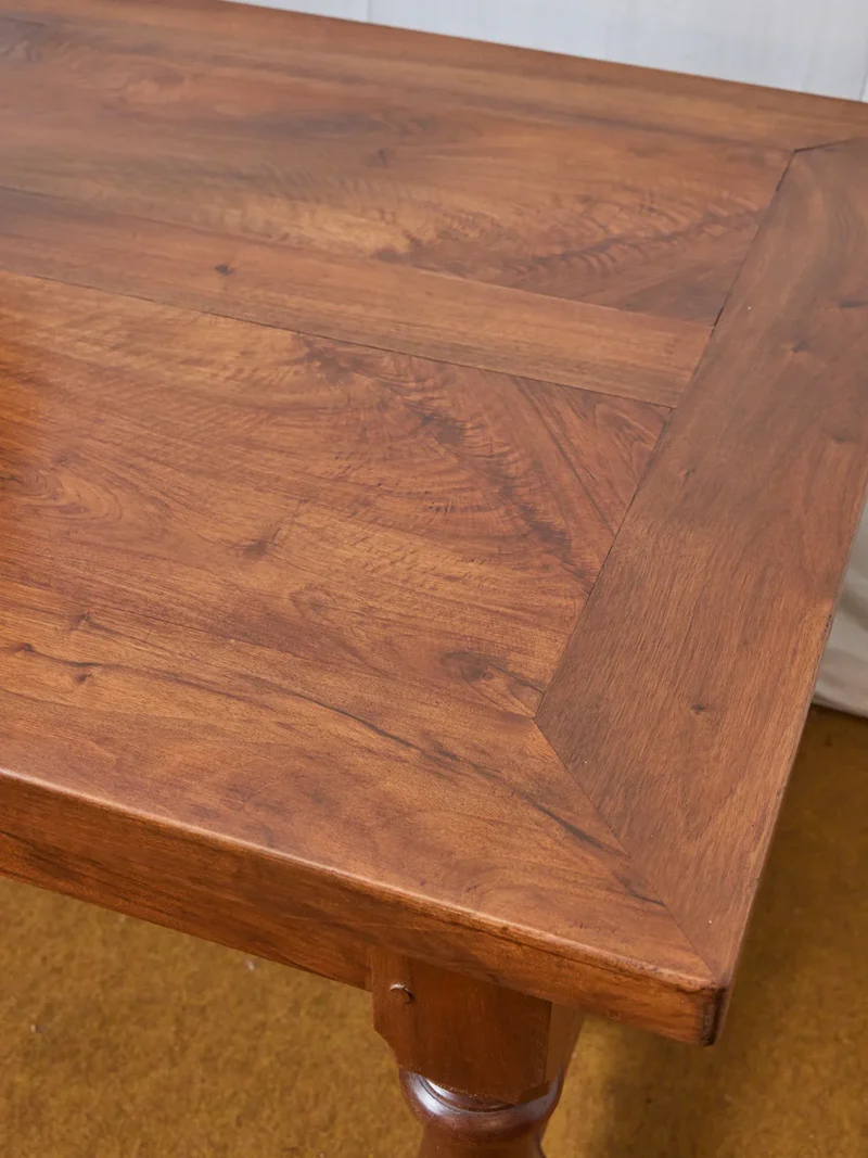 Romy, la grande table de monastère en noyer N°644
