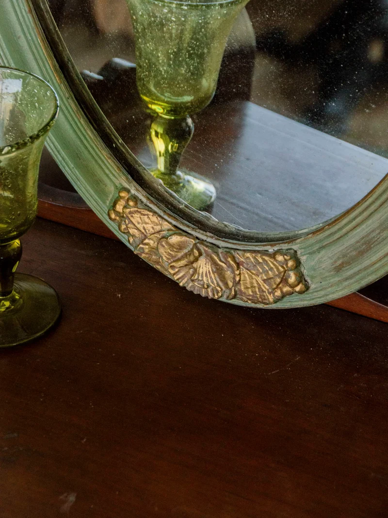 Georges, le miroir ovale en bois et dorures N°1068