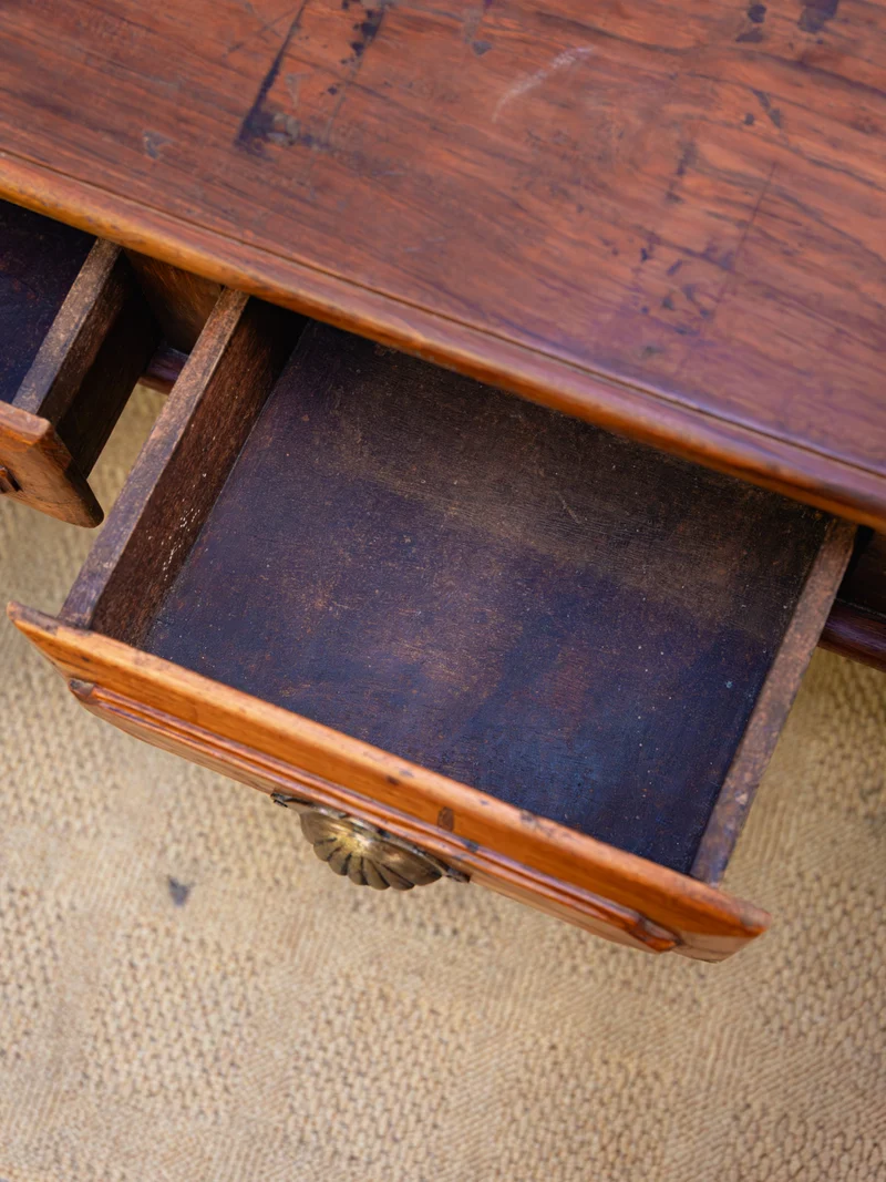 Léonie, la table basse grand format en bois exotique N°477