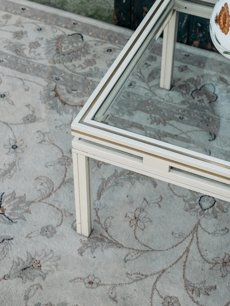 Donna, la table basse en verre et métal N°842