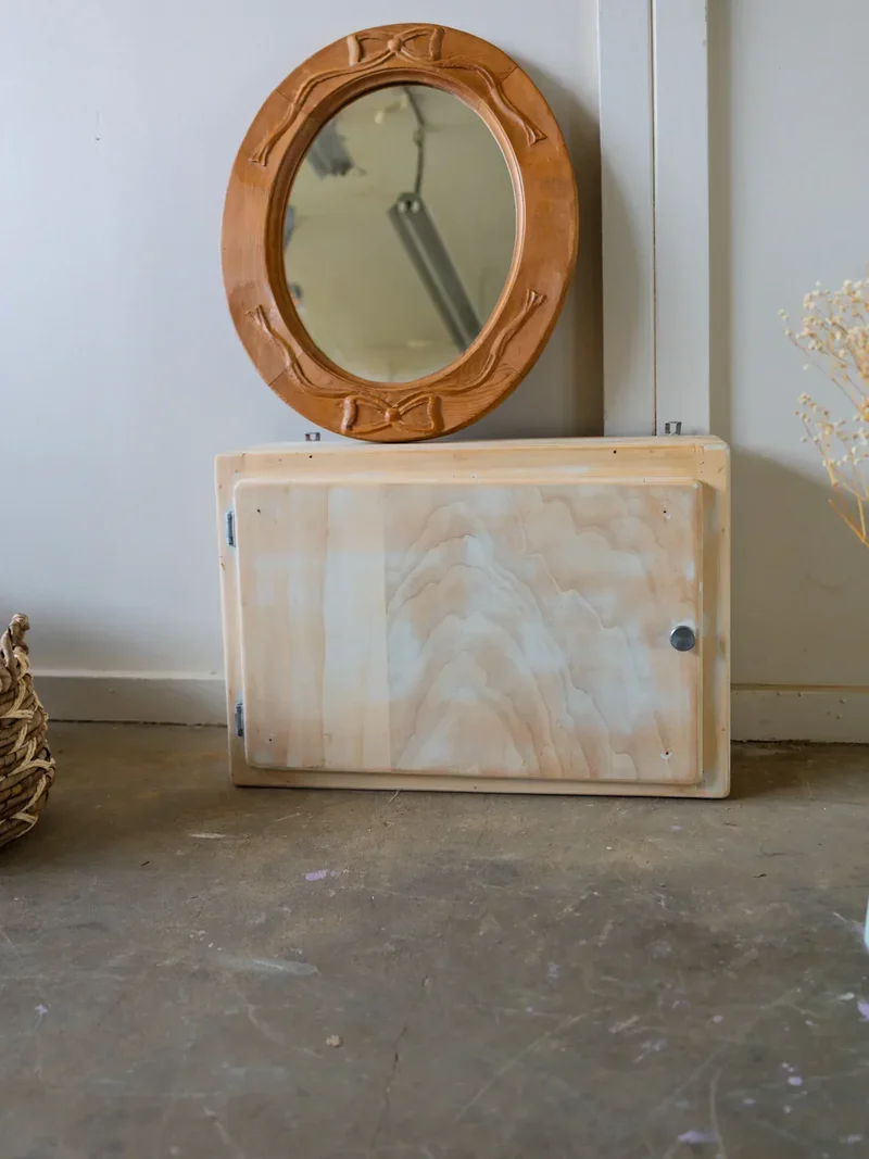 Gaëlle, l'étagère murale latérale en bois N°705