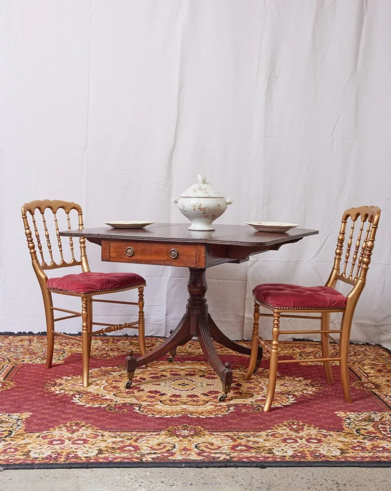 Romy, la table à manger anglaise pliante N°600